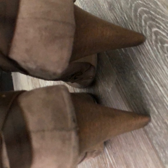 Booties - Picture 5 of 6